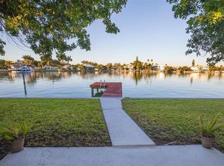 10228 Tarpon Dr, Treasure Island, FL 33706