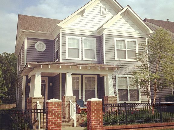 4th image of 3209 Greenwood Dr