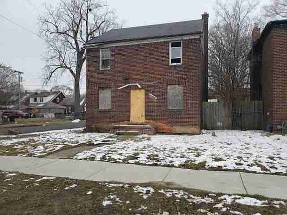 15516 Manor