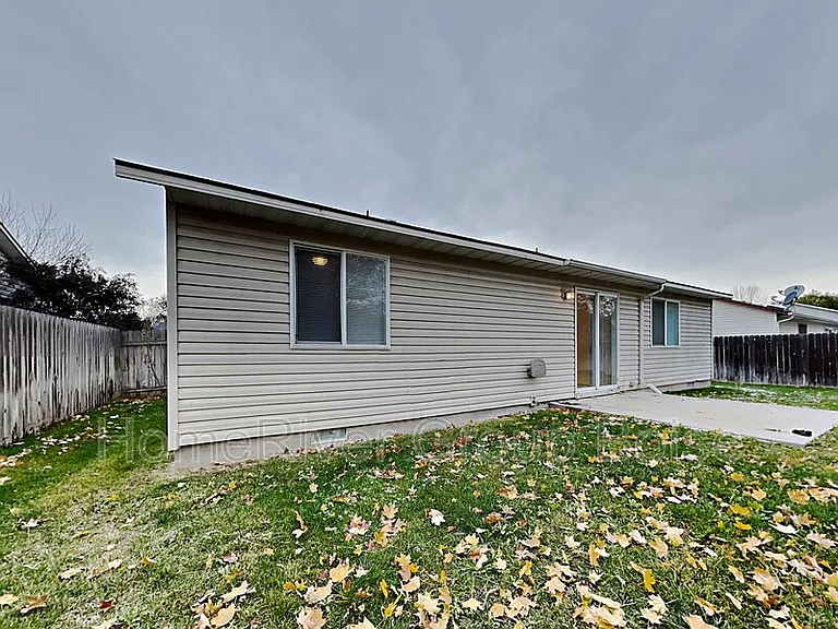 1904 W Havenwood Ave — Photo 22