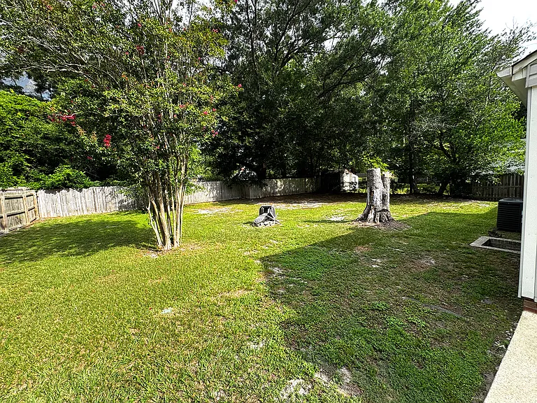 622 Rosemont Ave — Photo 8