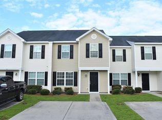 15 Bearing Cir, Pt Wentworth, GA 31407