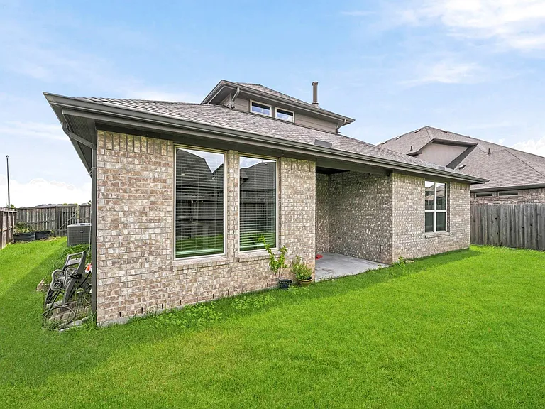 1007 Fennel Frond Dr — Photo 37