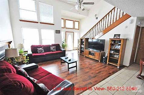 IdabelOakbrookHomeForSa37