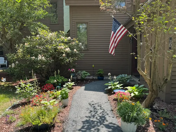 807 Murphys Road #7D, Hartford, VT 05059