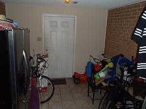 5th image of 4817 Rosalia Dr