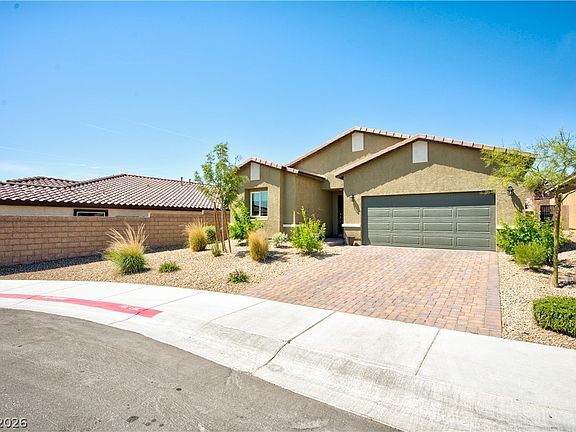 2nd image of 10095 Sequoia Falls Pl