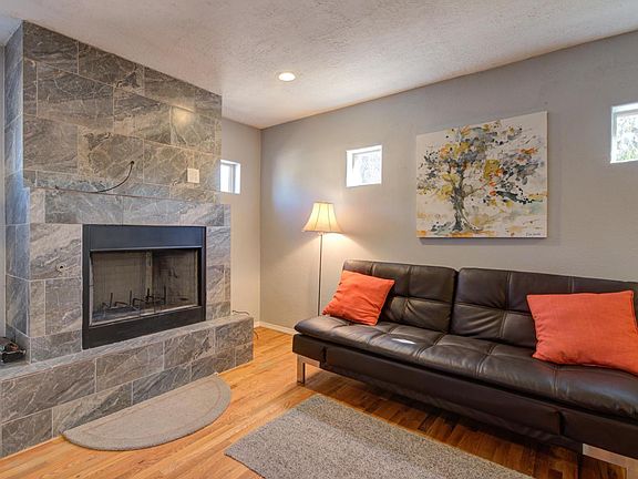 4th image of 1314 Claire Ct NW