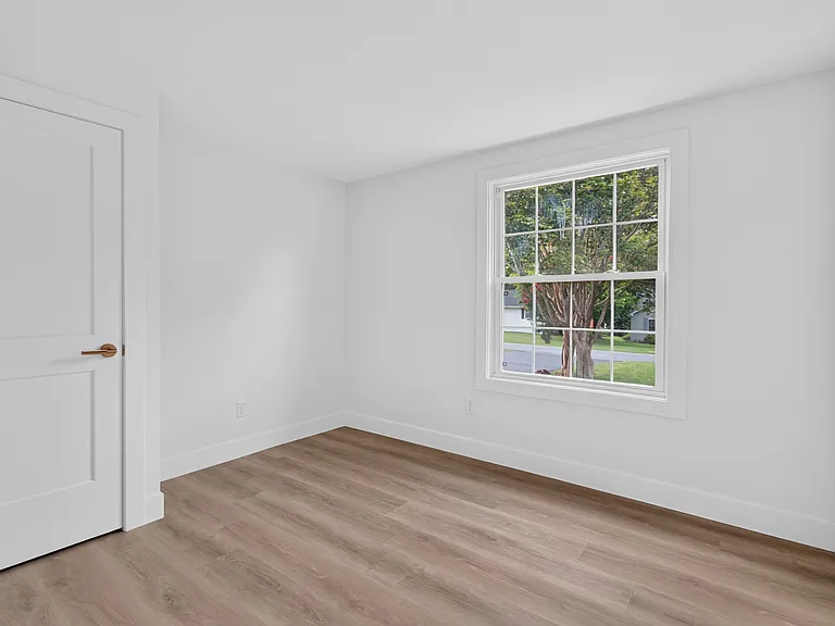 45 Tiffany Dr — Photo 19