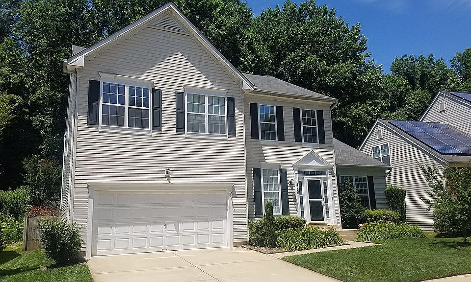 1st image of 1525 Hornbeam Dr