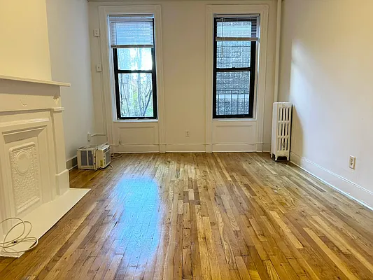 Rented by Douglas Elliman | media 3