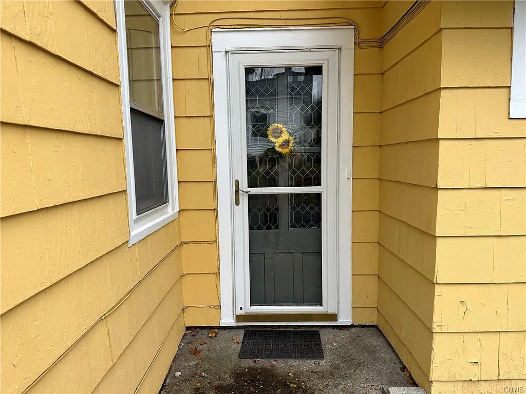 1 bed, 1200 sqft, $2,200 — Photo 2