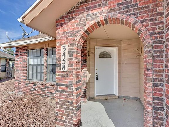 3rd image of 3458 Broken Arrow Dr