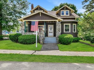 77 Lamoille Ave, Haverhill, MA 01835