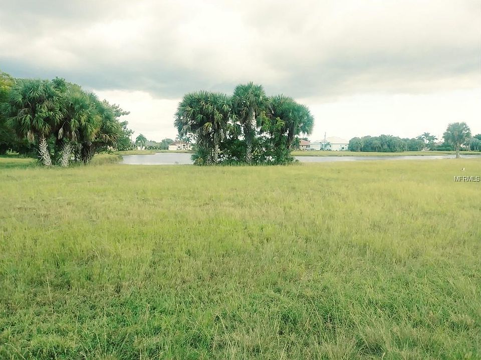 2nd image of 16276 Cayman Ln