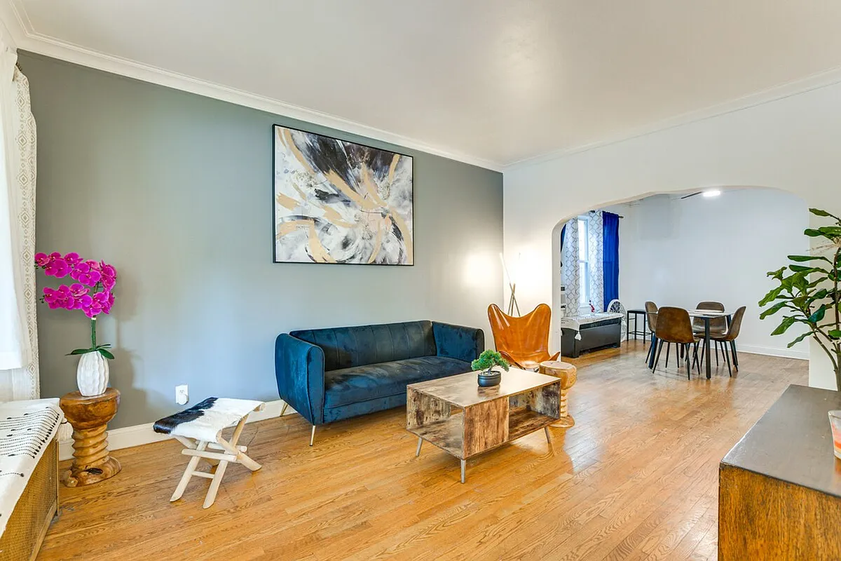 Living Room - 8320 S Burnham Ave #ID1306510P