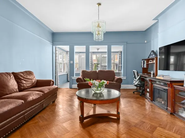 1065 East 39th Street image 1 of 12