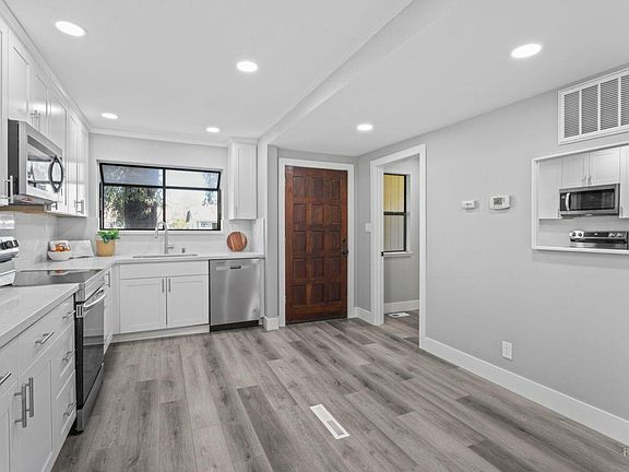 4th image of 114 Bryce Way