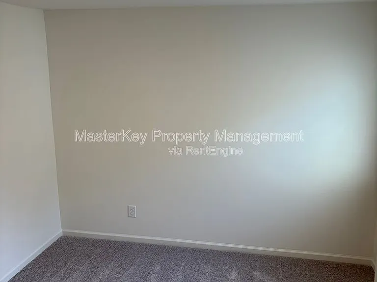 10636 Brookside Reserve Rd — Photo 12