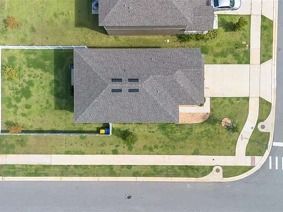 4th image of 2207 BEAR PEAK ROAD