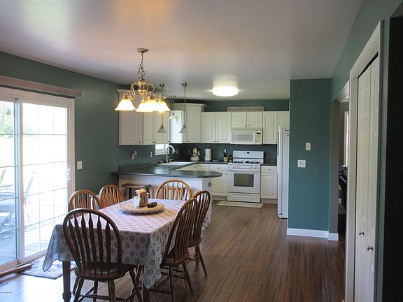 5th image of 11891 Whitestone Ave