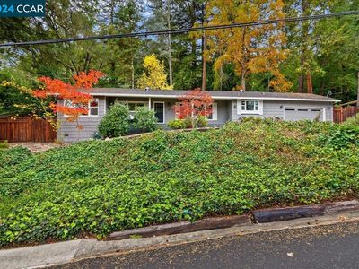 60 Camino Encinas, Orinda, CA, 94563