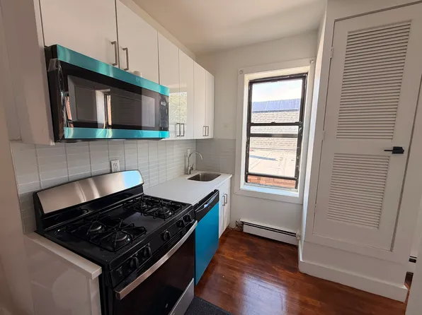 200 Clinton Ave #32E, Jersey City, NJ 07304