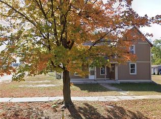 112 W Pine St, Drexel, MO 64742
