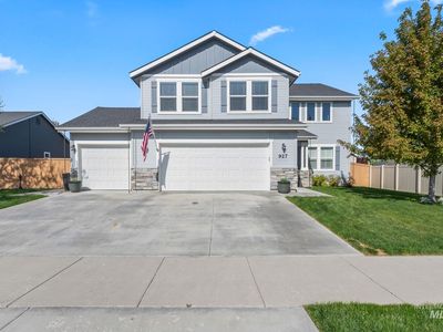 927 N Finsbury Way, Star, ID, 83669