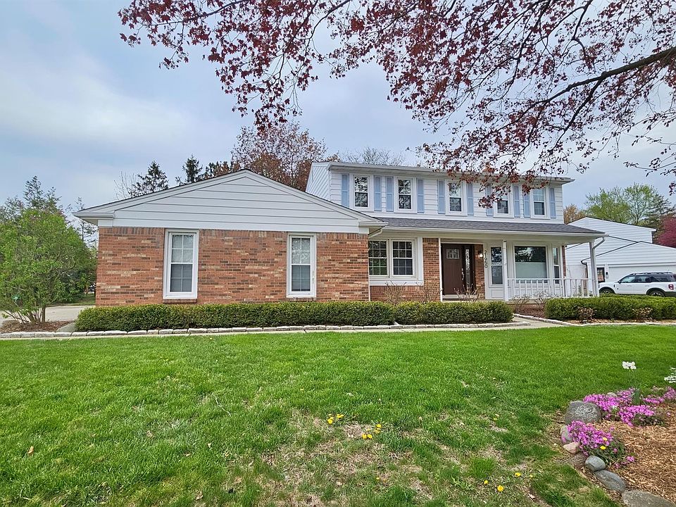 1st image of 21950 Bedford Dr