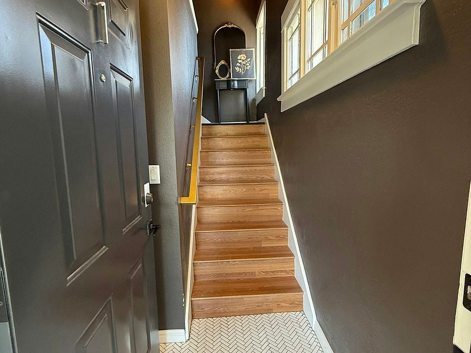 Entrance to the unit