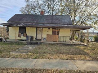 502 Oakland Ave, Gaffney, SC 29341