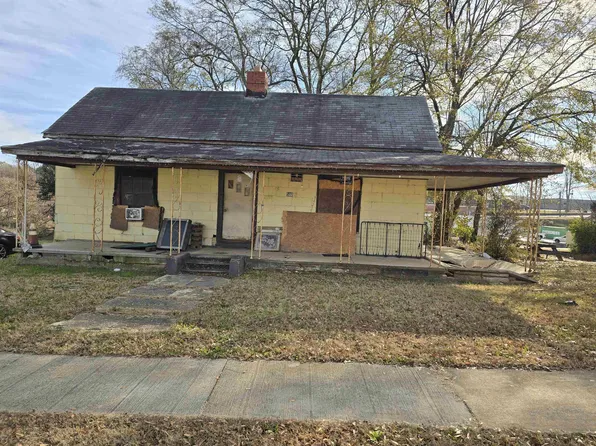 502 Oakland Ave, Gaffney, SC 29341