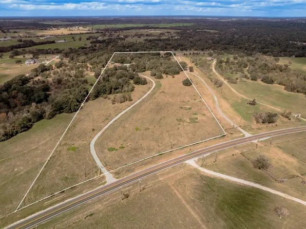 2803 Fm 2158, Midway, TX 75852