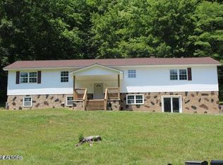 2915 Flat Hollow Rd, Speedwell, TN 37870
