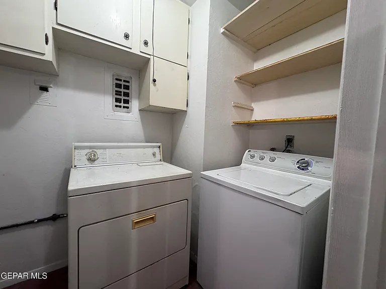 8208 Dempsey Ave — Photo 6