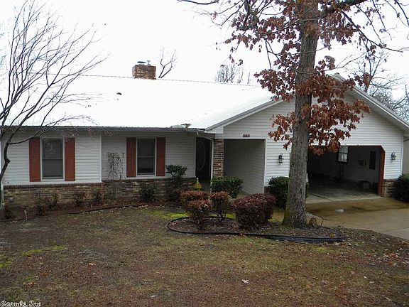 2nd image of 302 Isabella Ln