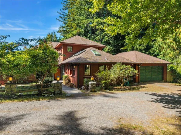 150 Hammer Ln, Arcata, CA 95521