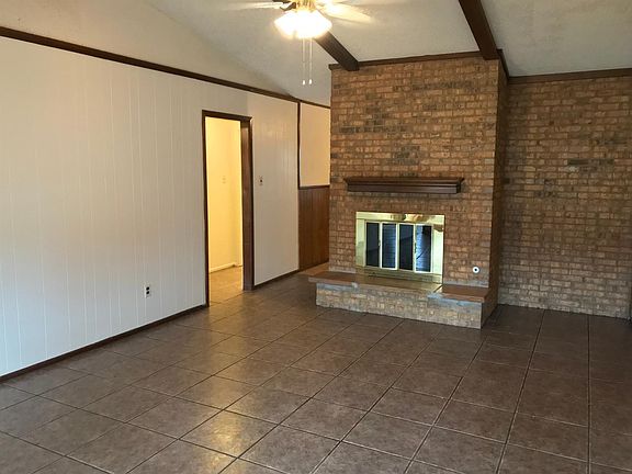 2nd image of 6606 Quitman Ave Unit A