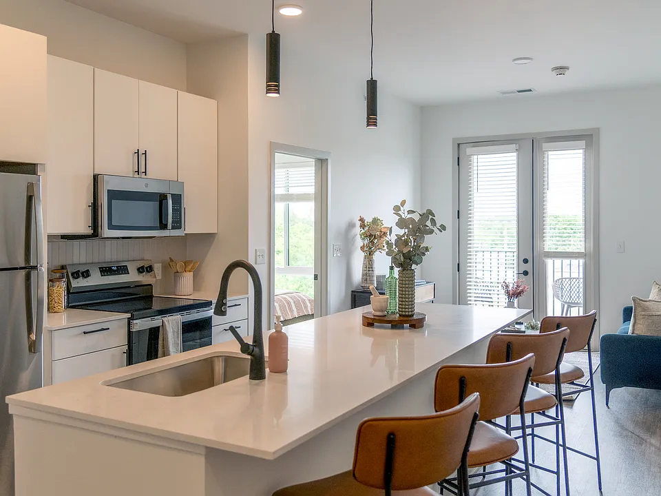 Versa Kitchen