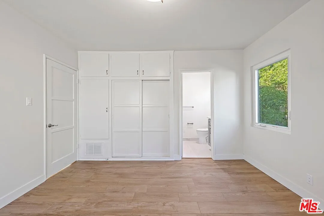2 bed, 2.0 bath, $3,950 — Photo 4