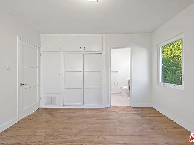 1252 N Crescent Heights Blvd #2 — Photo 4