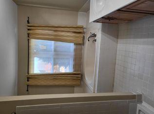 13902 Heatherstone Dr, Bowie, MD 20720