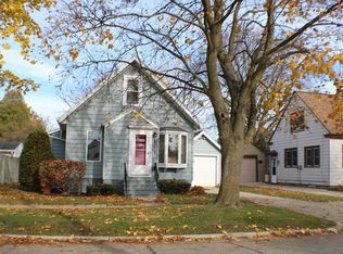 1912 26th St, Two Rivers, WI 54241