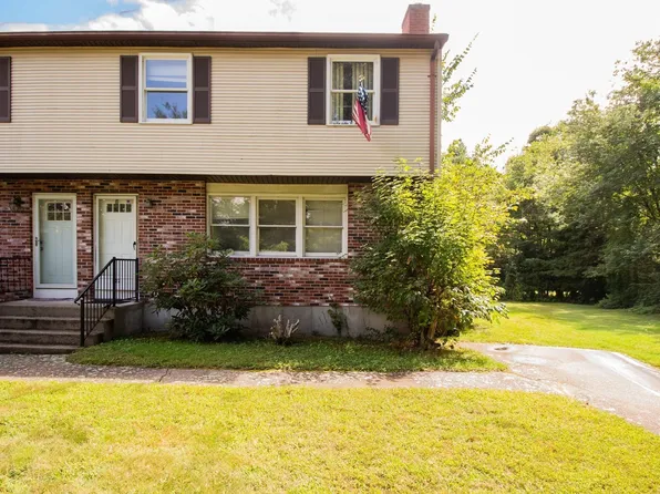 627 Pulaski Right, Bellingham, MA 02019