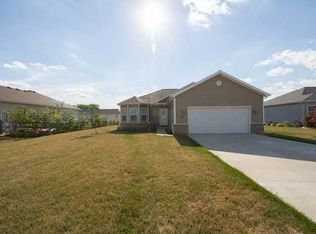 29073 Greystone Dr, Millbury, OH 43447