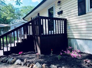 604 Spring Valley Dr, Windsor, MO 65360