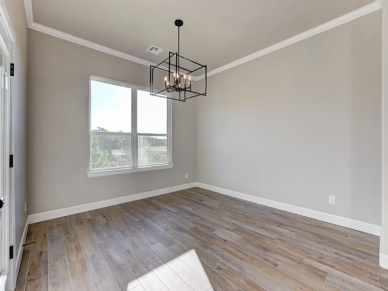 1811 Hollow Crest Ct — Photo 11