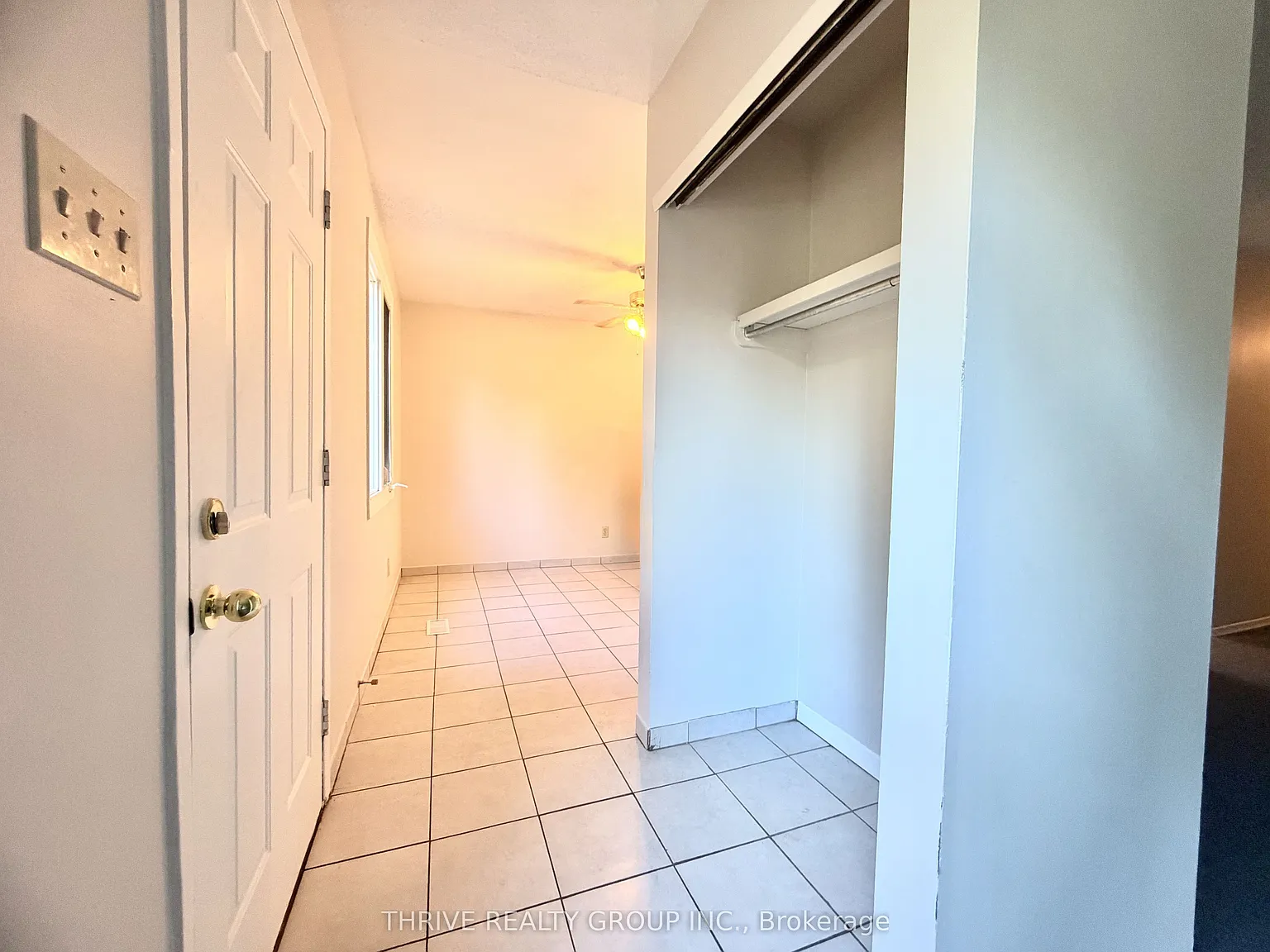 3 bed, $2,395 — Photo 2