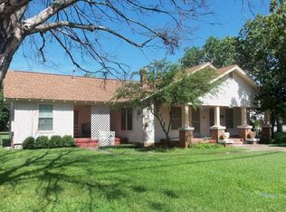 1000 S College Ave, Decatur, TX 76234